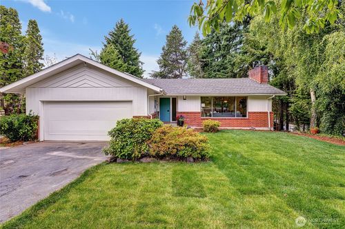 9724 Mercerwood Dr, Mercer Island, WA, 98040-4250 | Card Image