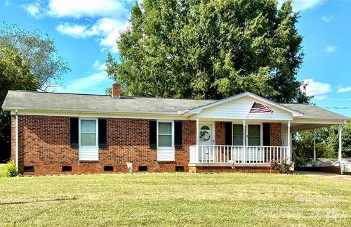 6102 Len Dr, Shelby, NC, 28152-9066 | Card Image