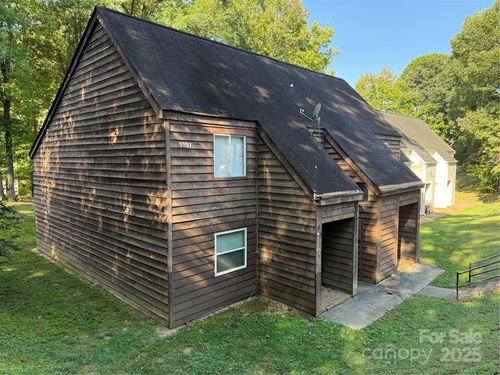 9101 Troon Ln, Charlotte, NC, 28214-2182 | Card Image