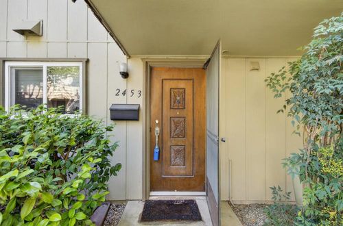 2453 Via Camino Ave, Carmichael, CA, 95608-4611 | Card Image