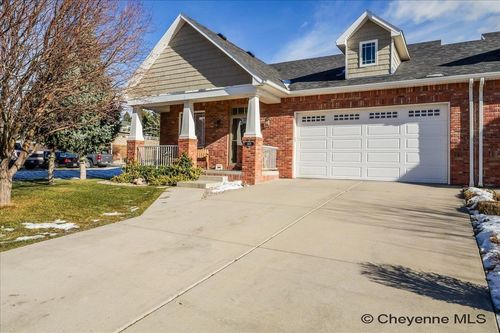 6805 Grand Teton Ct, Cheyenne, WY, 82009-3258 | Card Image