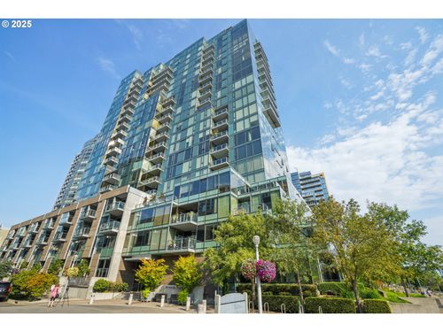 1400-841 S Gaines St, Portland, OR, 97239-3132 | Card Image