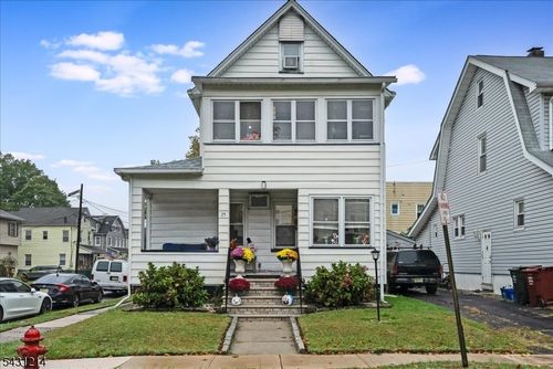 25 Woodland Ave, Nutley, NJ, 07110-2641 | Card Image