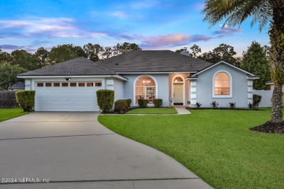 8927 Arbor Breeze Lane, House other with 3 bedrooms, 2 bathrooms and null parking in Jacksonville FL | Image 1