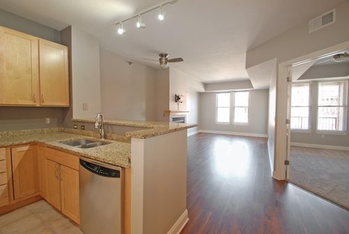 apt-215-620 Main St N, Stillwater, MN, 55082-4095 | Card Image