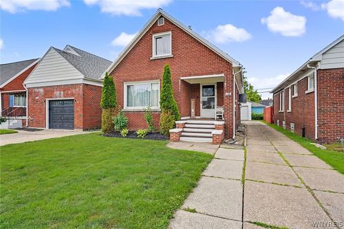 106 Palm St, Lackawanna, NY, 14218-2028 | Card Image