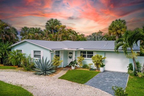 206 Se Wentworth Dr, Stuart, FL, 34996-4717 | Card Image
