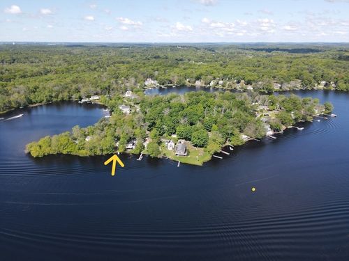 4 Gregory Island Ln, Essex, MA, 01929 | Card Image