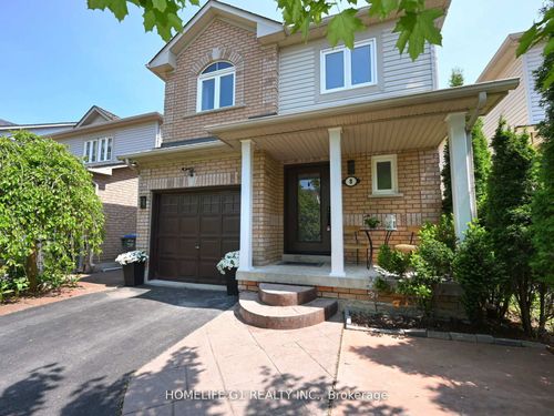 8 Ridgemore Cres, Brampton, ON, L7A2L6 | Card Image