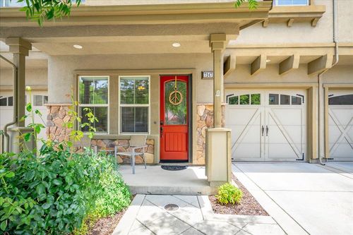 7247 Orchard Cir, Penryn, CA, 95663-9316 | Card Image