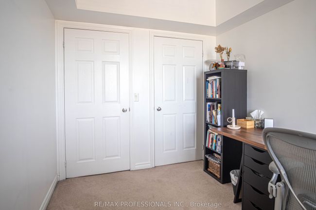 502 - 47 Caroline St N, Condo with 2 bedrooms, 1 bathrooms and null parking in Hamilton ON | Image 7