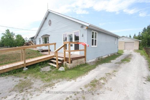 262 Mcguire Beach Rd, Kirkfield, ON, K0M2B0 | Card Image