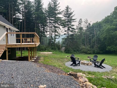 656 Wildlife Dr, LOST CITY, WV, 26810-8326 | Card Image