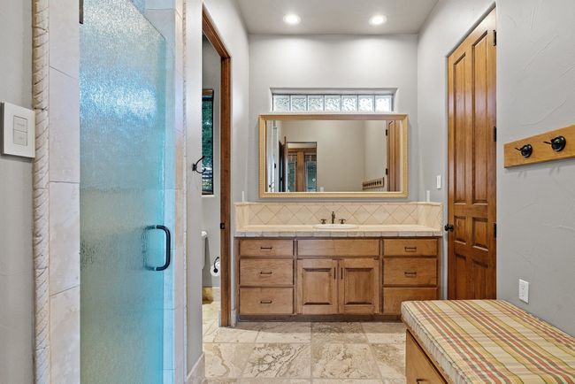 1201 Majestic Hills Blvd, House other with 5 bedrooms, 6 bathrooms and null parking in Spicewood TX | Image 20