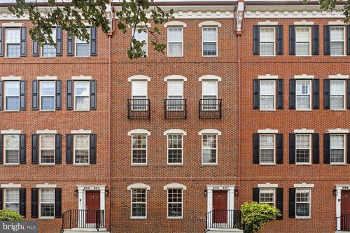 606 Admirals Way, PHILADELPHIA, PA, 19146-5222 | Card Image