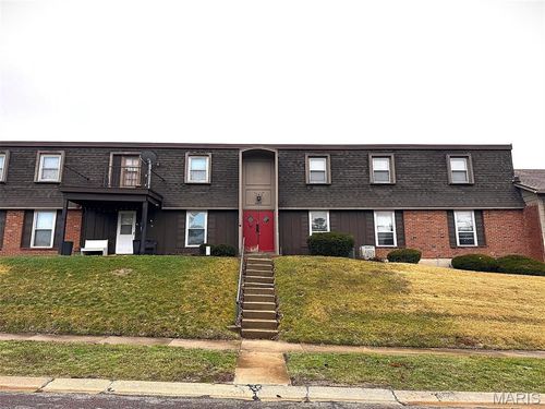 apt-b-6655 Blossomwood Dr, Florissant, MO, 63033-5326 | Card Image
