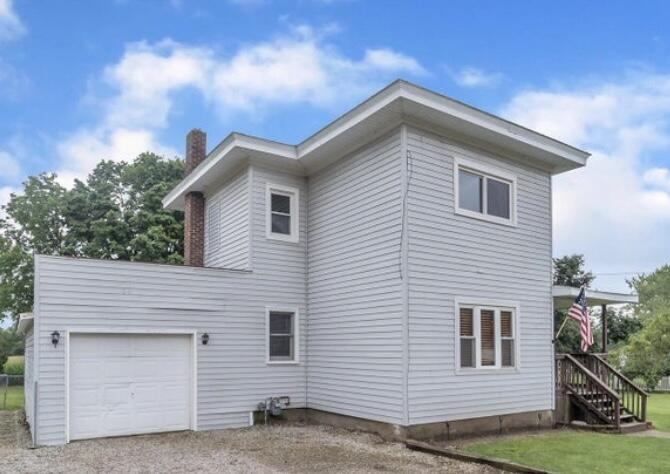 Prentiss St, Allen, MI 49227