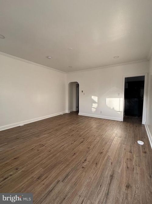 1-3758 Columbus Dr, BALTIMORE, MD, 21215-6122 | Card Image