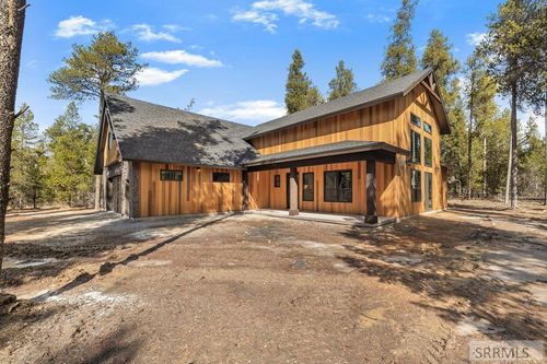 1527 Shadow Run, Ashton, ID, 83420-7722 | Card Image