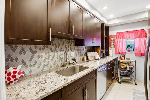 112-2300 Sw 22nd Ave, Delray Beach, FL, 33445-7752 | Card Image