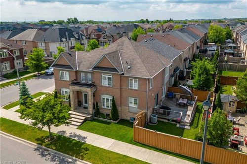 3220 Sorrento Cres, Burlington, ON, L7M0N4 | Card Image