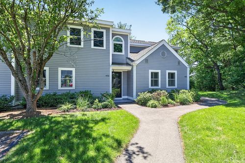402-402 Tuckers Ln, Hingham, MA, 02043-1516 | Card Image