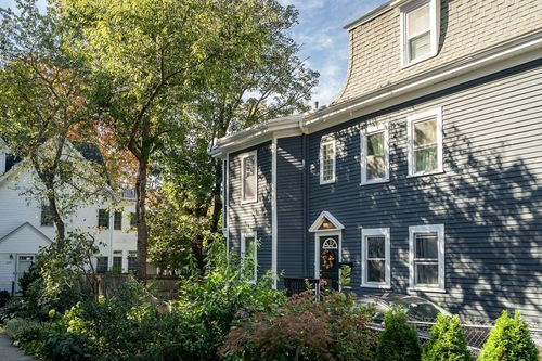 631-631 Chestnut Hill Ave, Brookline, MA, 02445-4148 | Card Image