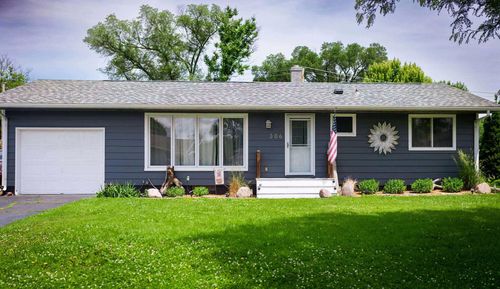 306 N 4th St, La Crescent, MN, 55947-1127 | Card Image
