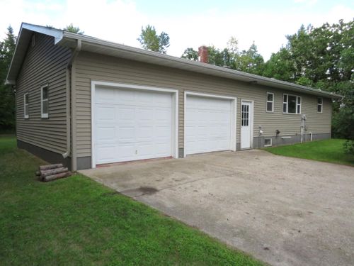207 Lincoln Ave E, Karlstad, MN, 56732 | Card Image