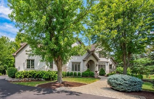 6918 Inverway Dr, Village Of Lakewood, IL, 60014-6645 | Card Image