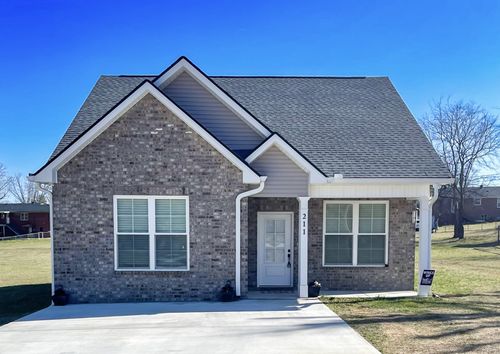 211 Lagoon Dr, Mc Minnville, TN, 37110-1109 | Card Image