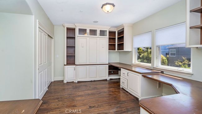 620 13 Th St, House other with 5 bedrooms, 3 bathrooms and 4 parking in Manhattan Beach CA | Image 12