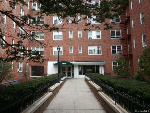 1f-480 Riverdale Avenue, Yonkers, NY, 10705 | Card Image