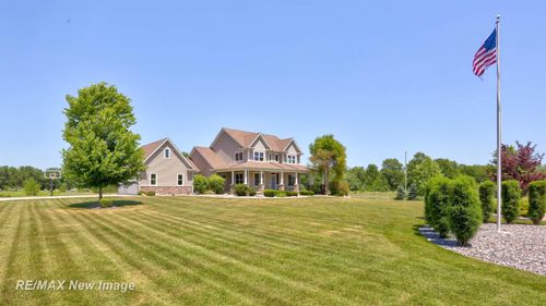 16880 Ederer Rd, Hemlock, MI, 48626-8743 | Card Image