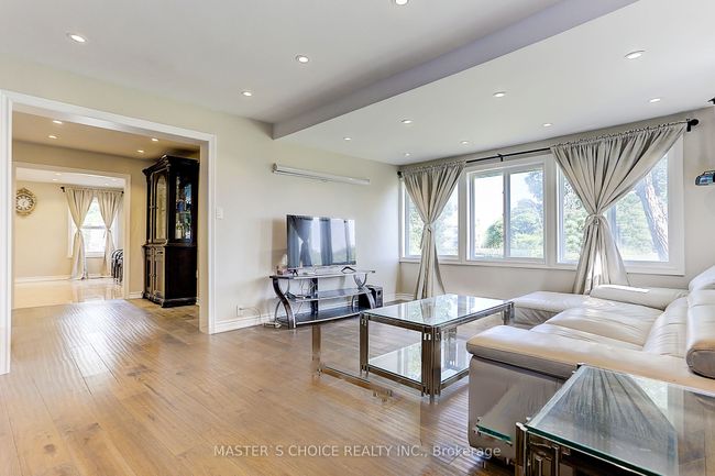 2 Preston Ave, House other with 7 bedrooms, 6 bathrooms and 6 parking in Stouffville ON | Image 9