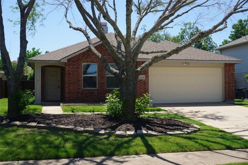 1009 Lowndes Ln, Wylie, TX, 75098-6946 | Card Image