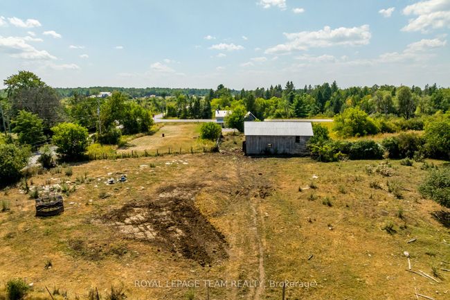 2106 Dunrobin Rd, House other with 3 bedrooms, 2 bathrooms and 8 parking in Dunrobin ON | Image 49