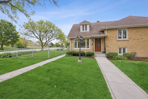 4409-4409 Clausen Ave, Western Springs, IL, 60558-1637 | Card Image