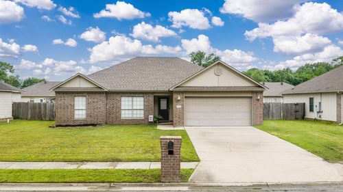 432 Nottingham Dr, Cabot, AR, 72023-3857 | Card Image