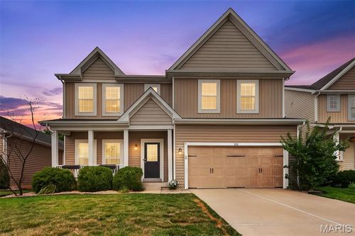 326 Country Trail Dr, Lake St Louis, MO, 63367-5816 | Card Image