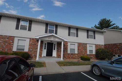 g-2314 Highland Hill Dr, Saint Peters, MO, 63376-2680 | Card Image