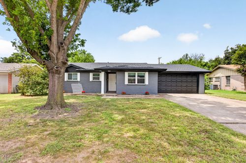 3504 Coronado Ct, Fort Worth, TX, 76116-6721 | Card Image