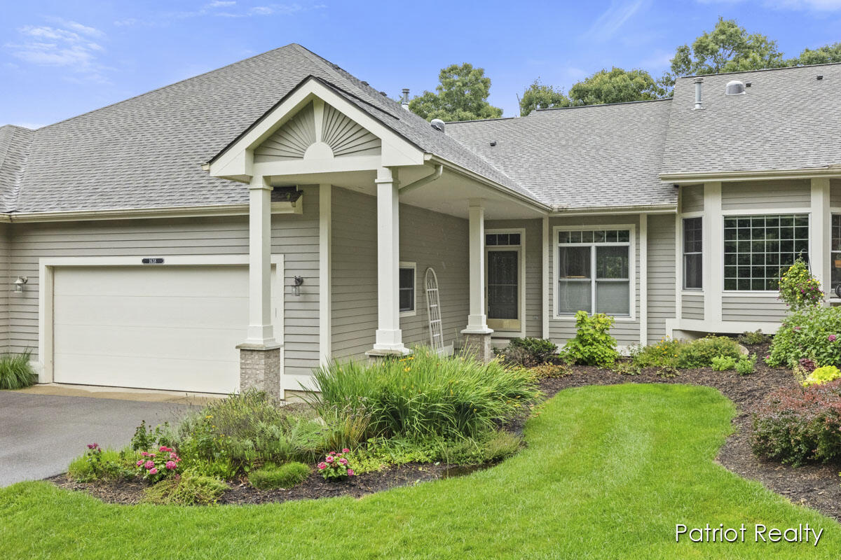 Stillwater Ct, Grand Rapids, MI 49505