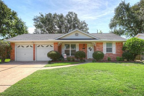 709 Alyse St, Deer Park, TX, 77536-2804 | Card Image