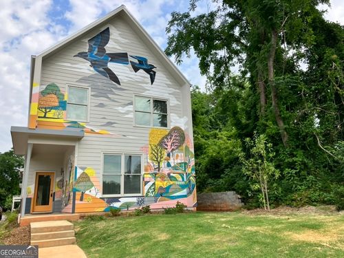 221 North Ave, Athens, GA, 30601-2243 | Card Image