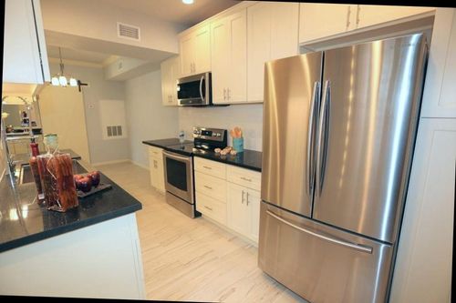 apt-139-2255 Braeswood Park Dr, Houston, TX, 77030-4426 | Card Image