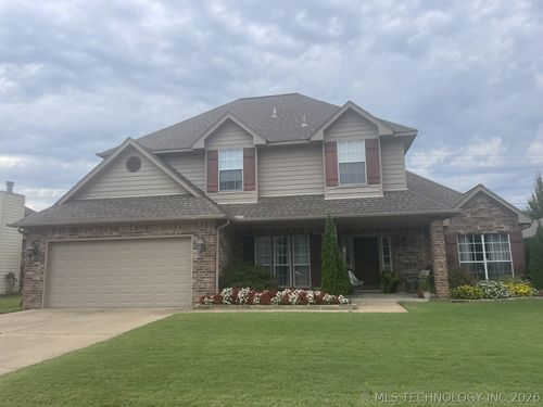 1004 S Yellowood Ave, Broken Arrow, OK, 74012-8804 | Card Image