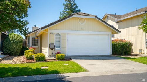 108 American Way, Vacaville, CA, 95687 | Card Image