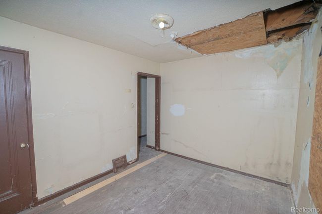 16100 Liberal St, House other with 2 bedrooms, 1 bathrooms and null parking in Detroit MI | Image 7