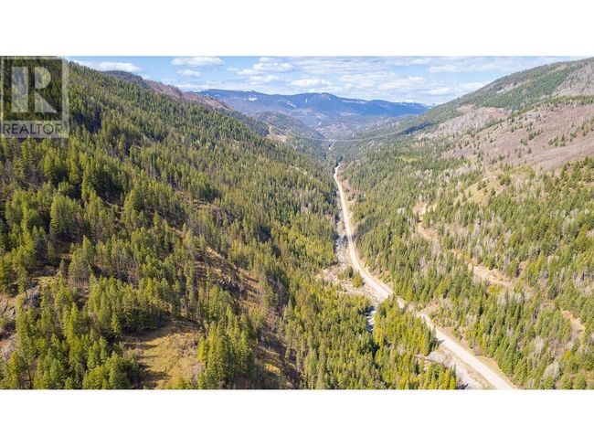 DL 10612 Highway 3, Home with 0 bedrooms, 0 bathrooms and null parking in Salmo BC | Image 4